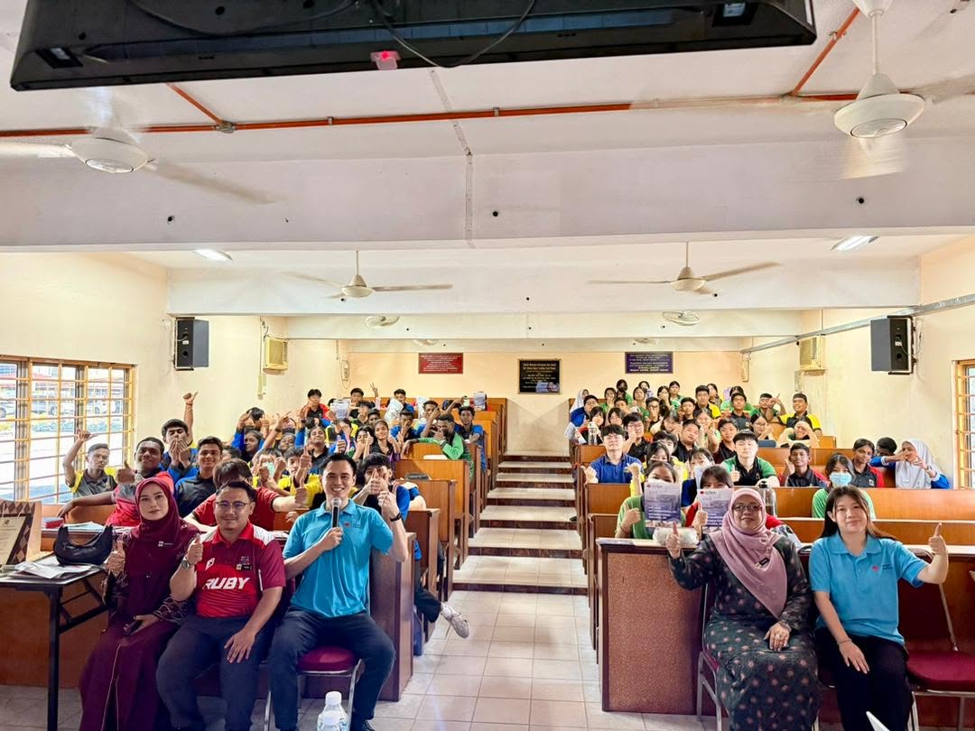 SMK Raja Jumaat 4