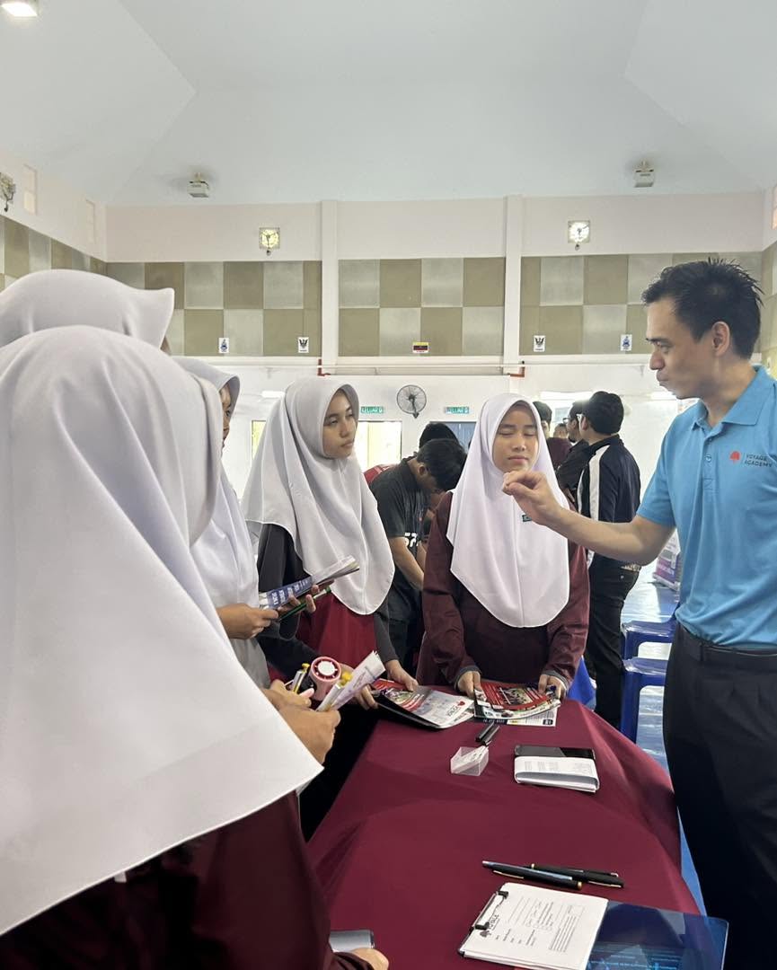 SMK Seksyen 8 Kota Damansara 2